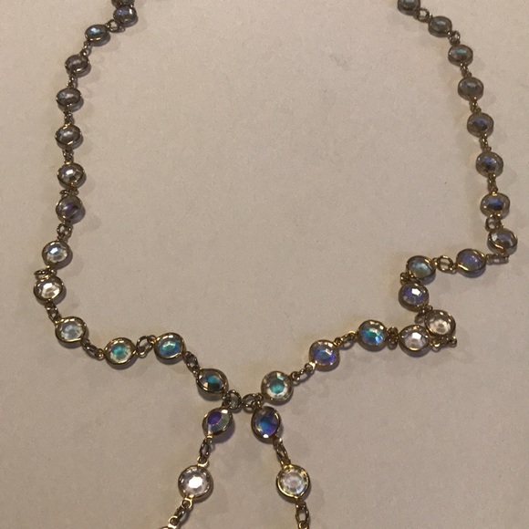 Austrian Crystal Necklace - Beautiful - Picture 6 of 13